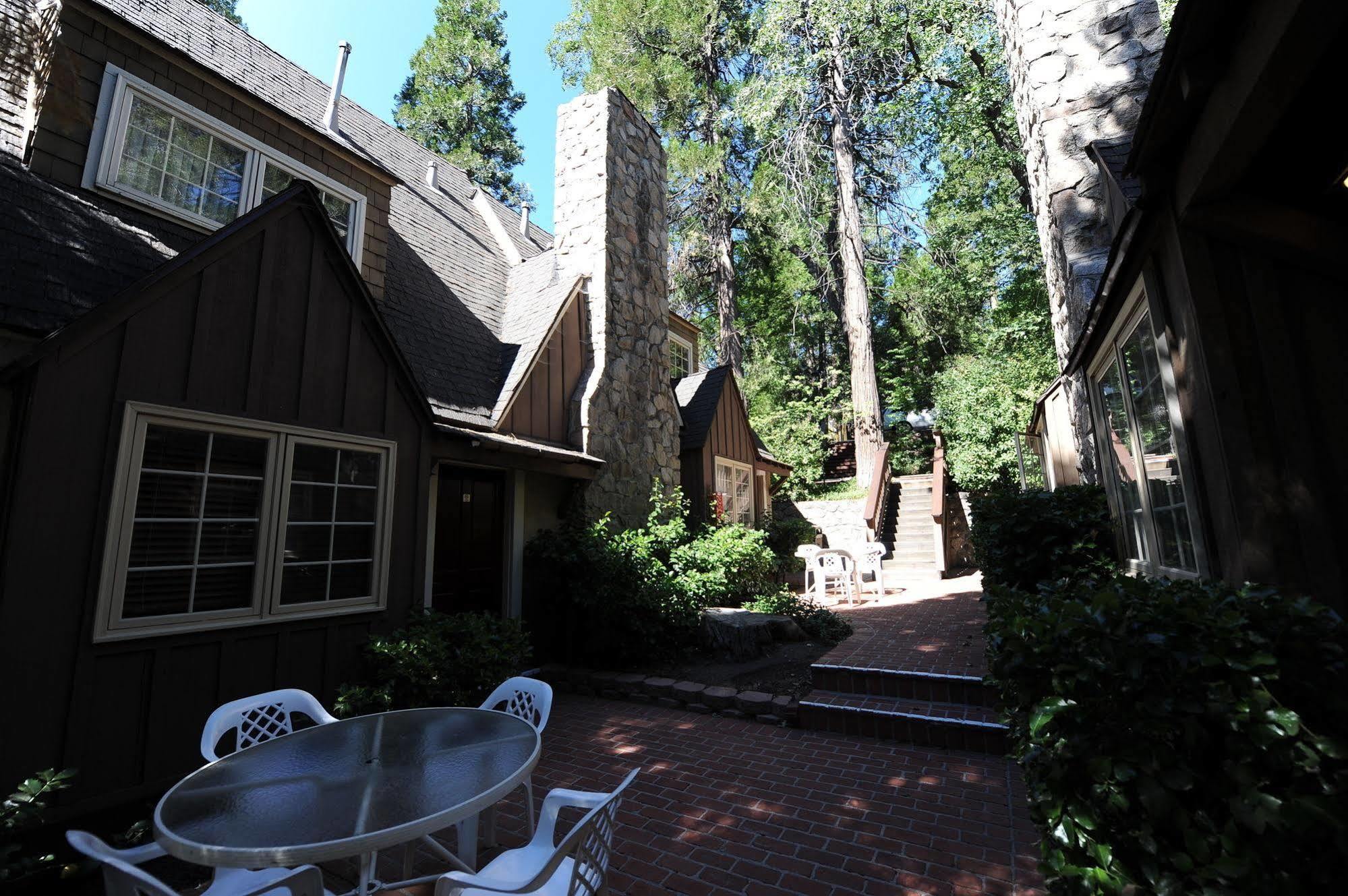 Saddleback Inn At לייק ארוהד מראה חיצוני תמונה
